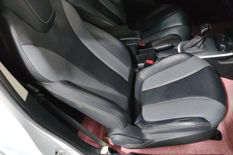 Used Roewe Clever 2022 311km QiQi BoBo Edition