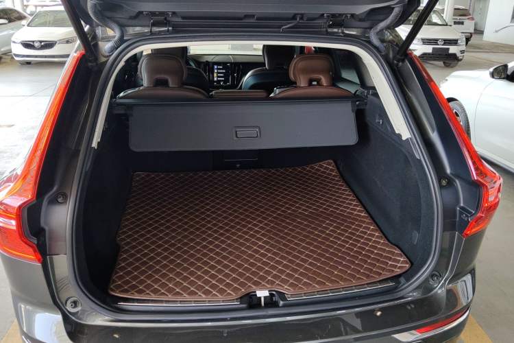 Used Volvo XC60 2020 T5 4x4 Zhiyi Luxury Edition
