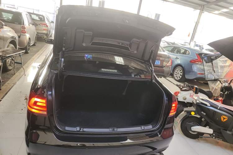 Used Volkswagen Lavida 2019 Lavida Start 1.5L Automatic Trendy Version China VI Standard
