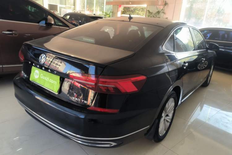 Used Volkswagen Passat 2019 330TSI Elite Edition China VI
