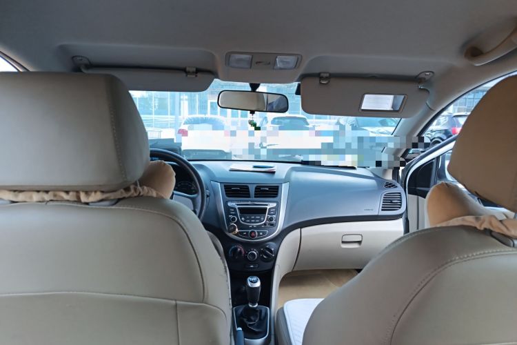 Used Hyundai Verna 2014 1.4L Manual Smart GLS Trim