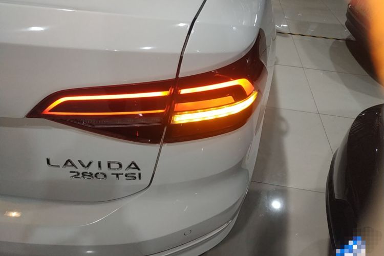 Used Volkswagen Lavida 2022 280TSI DSG Comfort Edition
