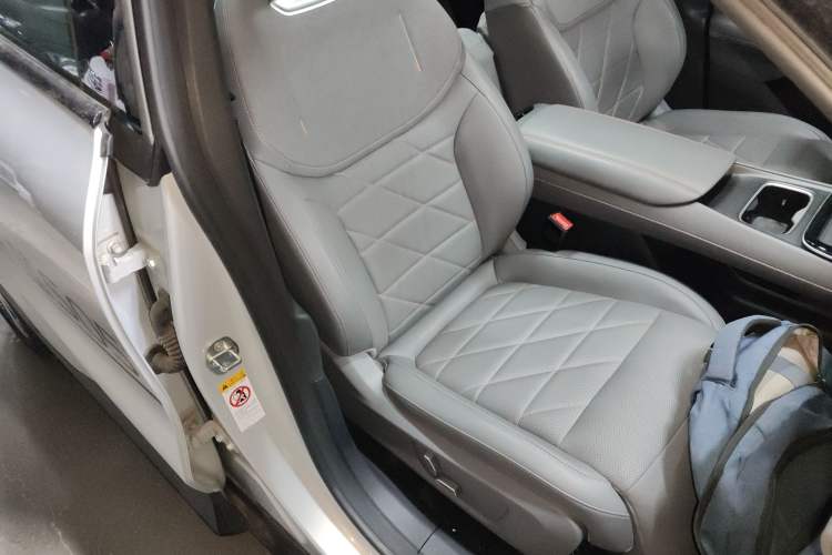 Used  S05 2024 510 Ultra Pure Electric Version
