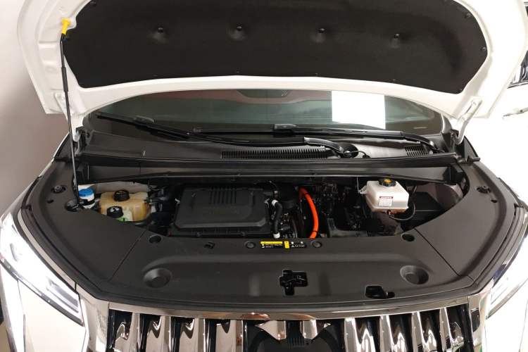 Used GAC Trumpchi M8 2023 Zongshi Series Dual-Motor Supreme Edition