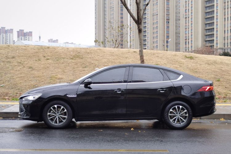 Used BYD Qin PLUS 2023 Champion Edition DM-i 55KM Leading Model
