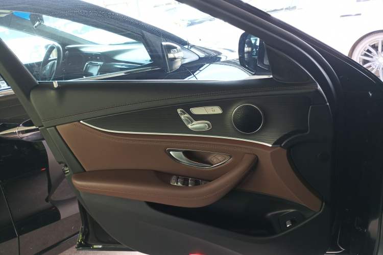 Used Mercedes-Benz E-Class 2021 Facelift E 260 L Sport Edition
