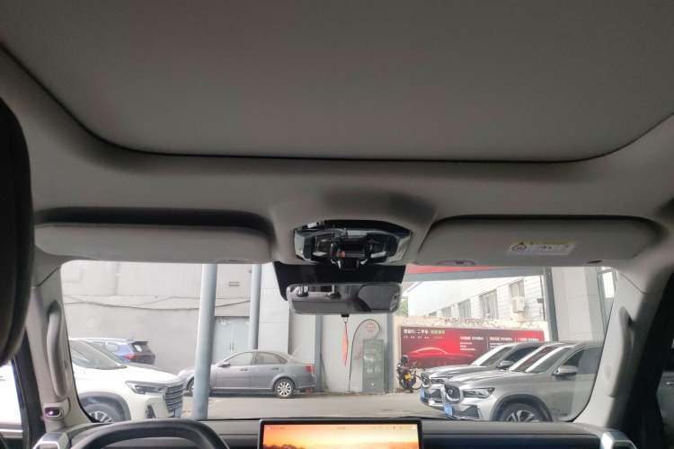 Used JETOUR Traveler 2023 2.0T All-Wheel-Drive CrossPRO