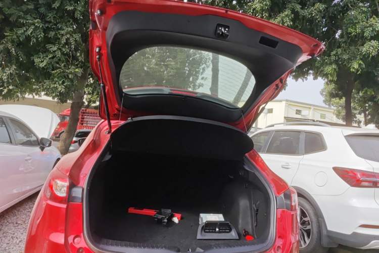 Used Mazda CX-4 2018 2.0L Automatic Two-Wheel Drive Blue Sky Dynamic Version China VI Standard
