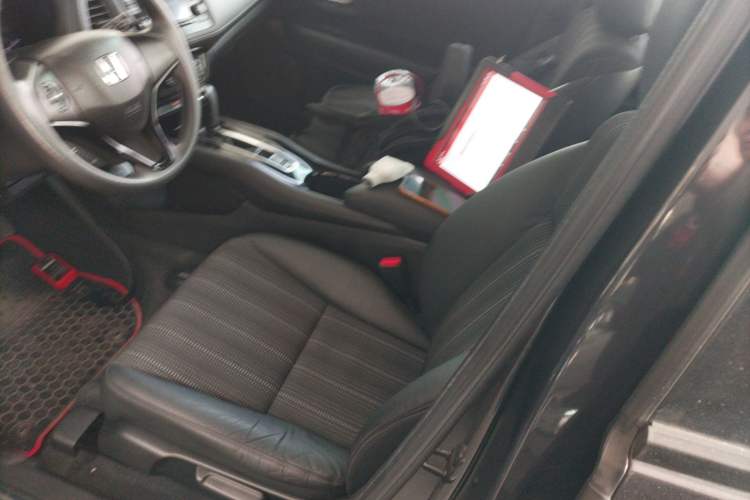 Used Honda Vezel 2017 1.8L CVT Front-Wheel Drive Pioneer Edition
