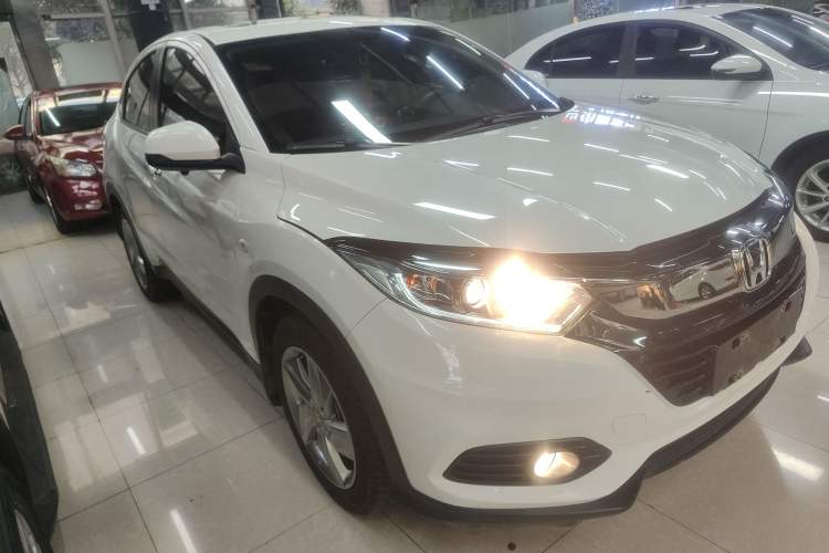 Used Honda Vezel 2020 1.5L CVT Elite Edition
