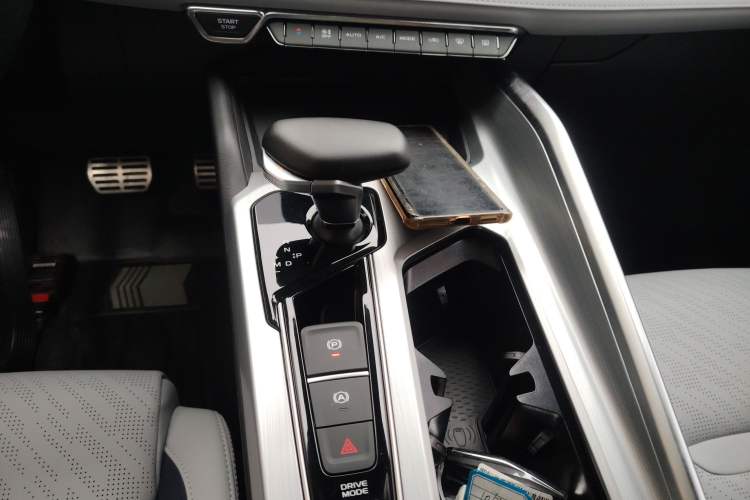 Used Geely Auto Preface 2023 2.0TD Prestige Version
