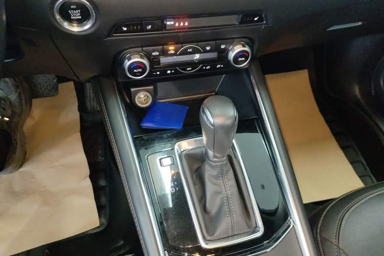 Used Mazda CX-5 2022 2.5L Automatic 4x4 Prestige Edition
