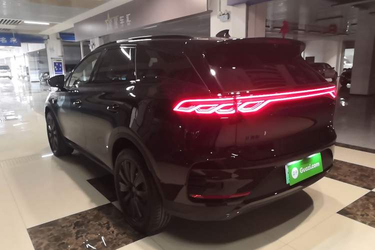 Used BYD Tang New Energy 2025 Model Smart Drive Version DM-i 175KM Prestige Version