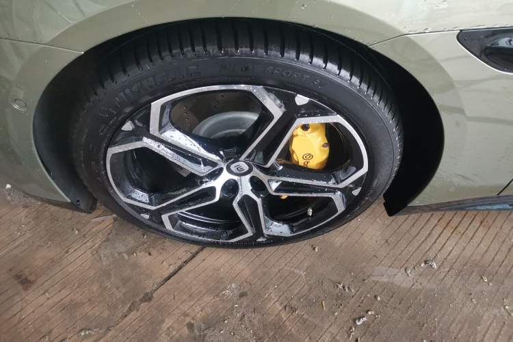 Used  SU7 2024 Four-Wheel Drive Ultra-Long Range Advanced Intelligent Driving Max Edition