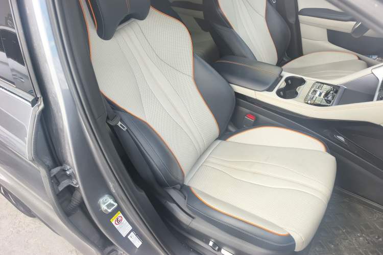 Used BYD Song PLUS New Energy 2023 Champion Edition DM-i 110KM Flagship PLUS
