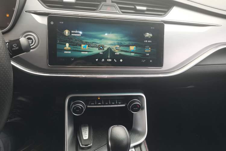 Used Geely Auto Binray 2018 14T CVT Binyi Edition
