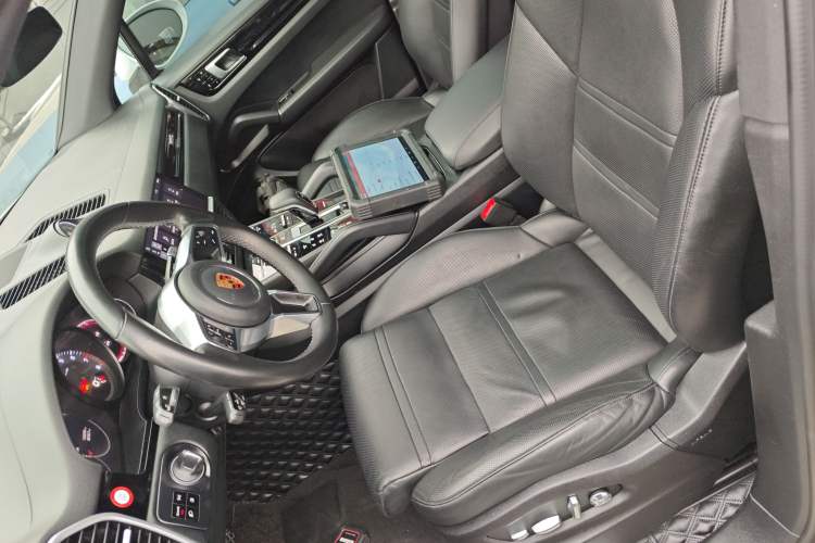 Used Porsche Cayenne 2018 Cayenne 3.0T