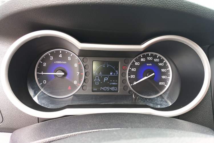 Used Dongfeng Aeolus AX3 2017 Leading Edition 1.5L Automatic Shangkue Model