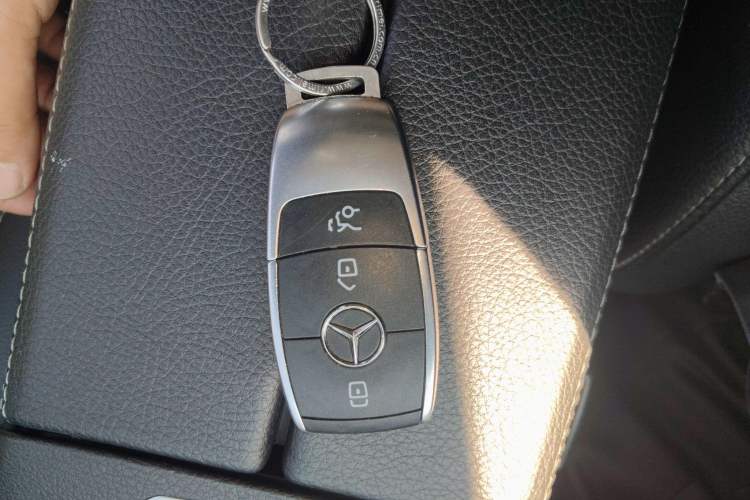 Used Mercedes-Benz A-Class 2022 Second Facelift A 200 L Sport Sedan Fashion Version