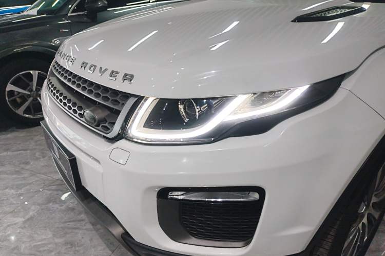 Used Land Rover Range Rover Evoque 2017 2.0T British-Style Prestige Edition
