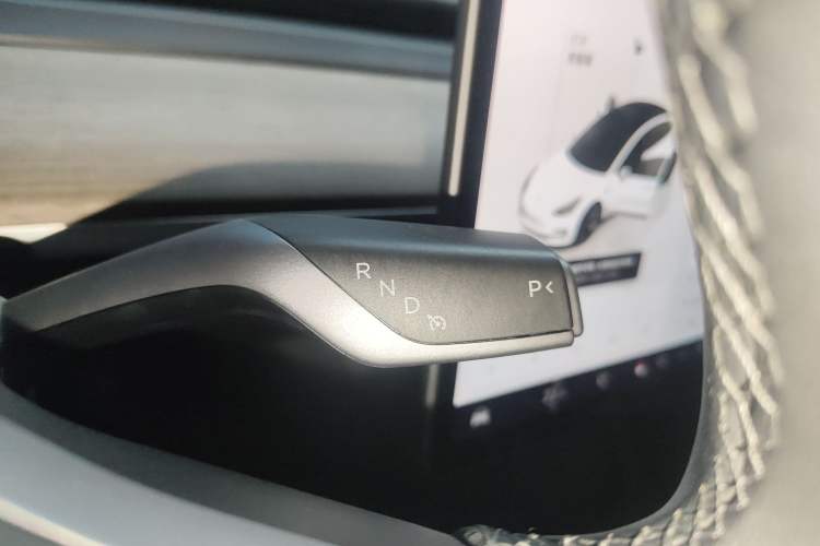 Used Tesla Model 3 2022 Rear-Wheel-Drive Version
