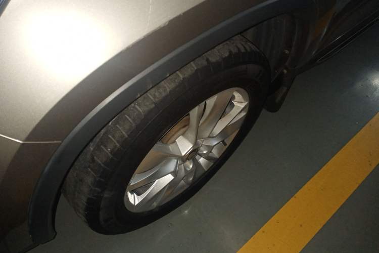 Used Skoda Kodiaq 2018 Facelifted TSI330 5-Seater Two-Wheel-Drive Luxury Enjoyment Edition