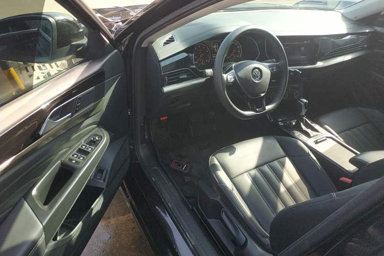 Used Volkswagen Passat 2020 Revised Version 280TSI Business Edition China VI Standard