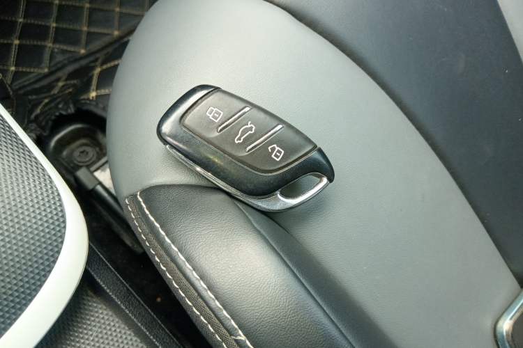 Used Roewe Clever 2022 311km QiQi BoBo Edition
