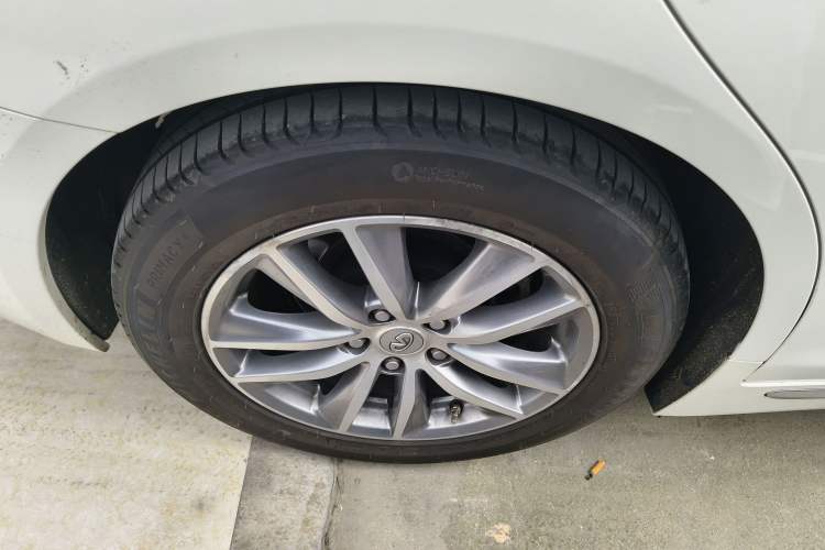 Used Infiniti Q50L 2018 2.0T Comfort Edition China VI Standard
