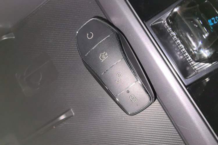 Used BYD Song PLUS New Energy 2023 Champion Edition EV 520KM Prestige Model
