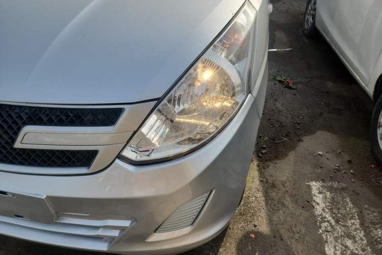 Used Wuling Rongguang V 2015 1.2L Practical Model