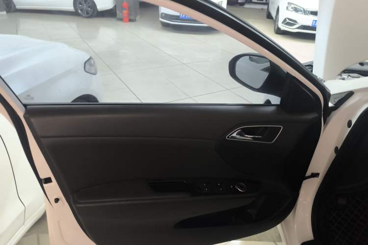 Used Hyundai Mistra 2016 1.8L Automatic Smart GLS
