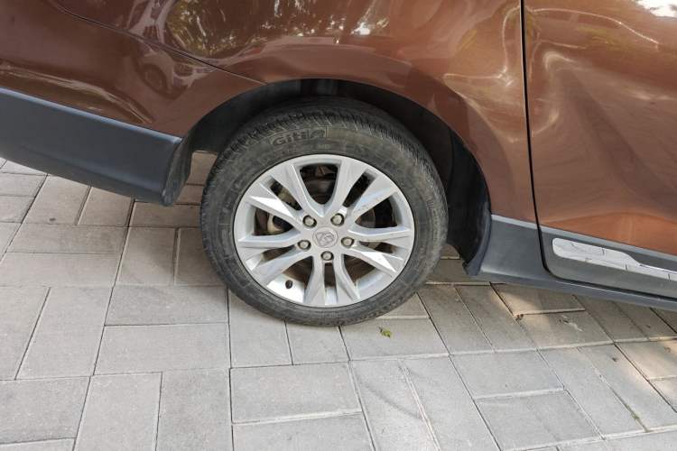 Used Baojun 730 2016 1.5L Manual Comfort Version 7 Seats China V Emission Standard
