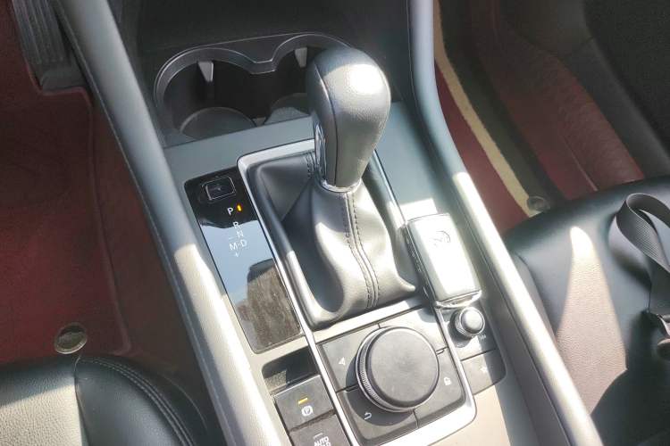 Used Mazda Mazda 3 Axela 2021 2.0L Automatic Zhiqing Edition