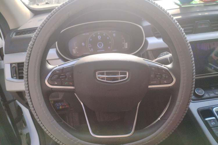 Used Geely Auto Emgrand X7 Sport 2021 Million Edition 1.8TD DCT Two-Wheel Drive Comfort Model
