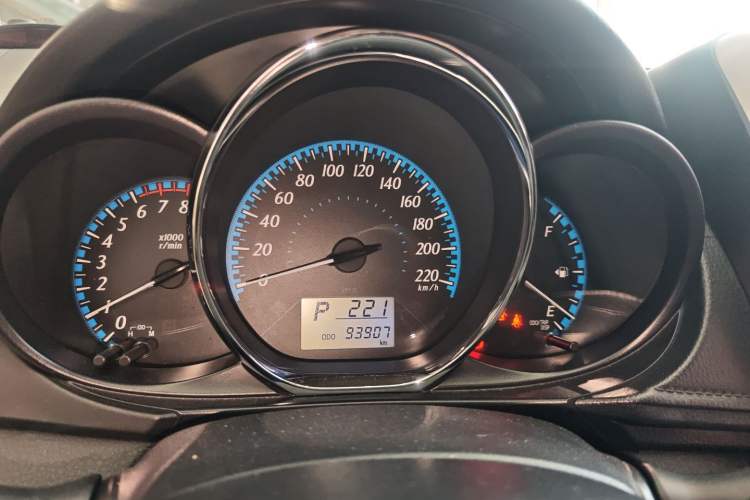 Used Toyota YARiS L 2016 Revised 1.5E CVT Charming Edition
