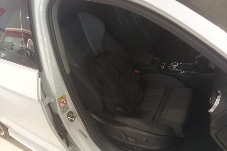 Used Audi A3 2019 Limousine 35 TFSI Sport Edition China V Emission Standard