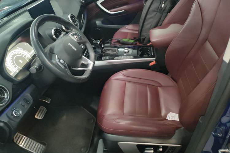 Used Wey VV7 2017 2.0T Flagship Edition
