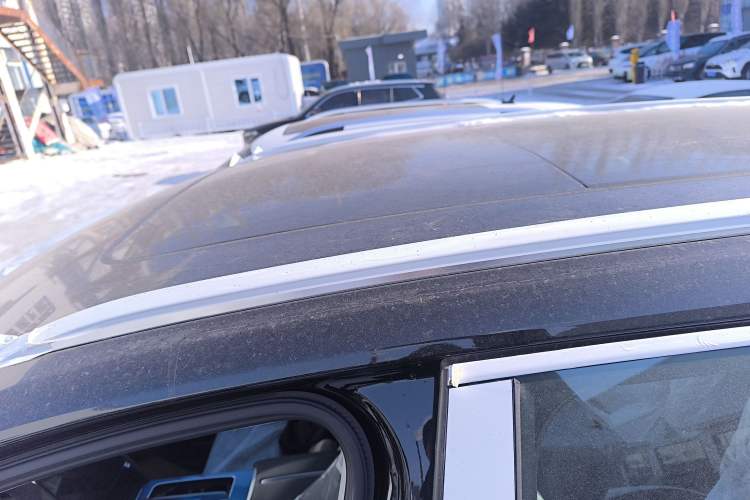 Used Hongqi HS7 PHEV 2025 Model 2.0T PHEV Four-Wheel Drive 2 Million Units Commemorative Edition 6-Seater