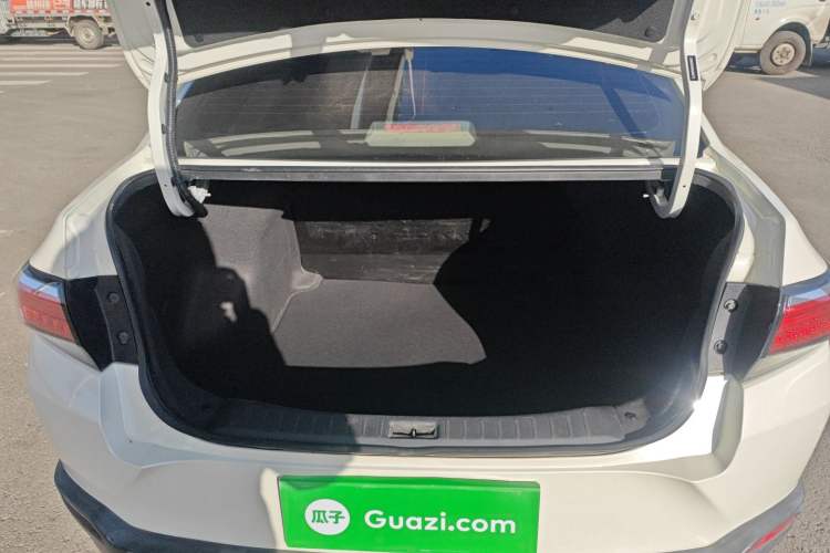 Used Venucia D60 2018 1.6L CVT Smart Connect Elite Edition
