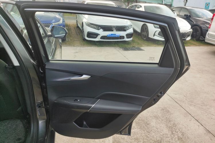 Used Changan Eado 2025 Blue Whale 1.5T 500Bar Prestige Model
