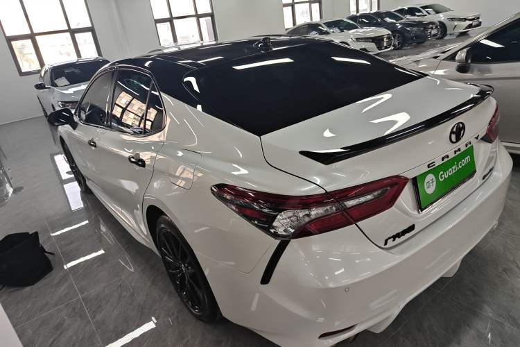 Used Toyota Camry 2023 2.0S Knight Edition