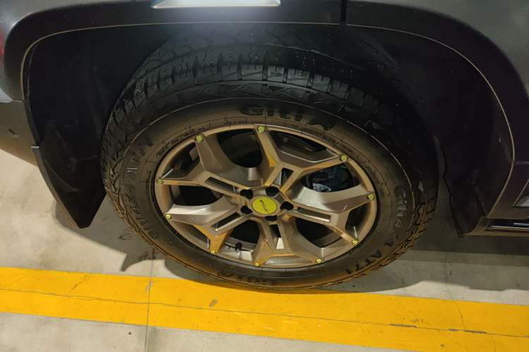 Used Jetour Traveler 2023 2.0T All-Wheel Drive Conquer PRO
