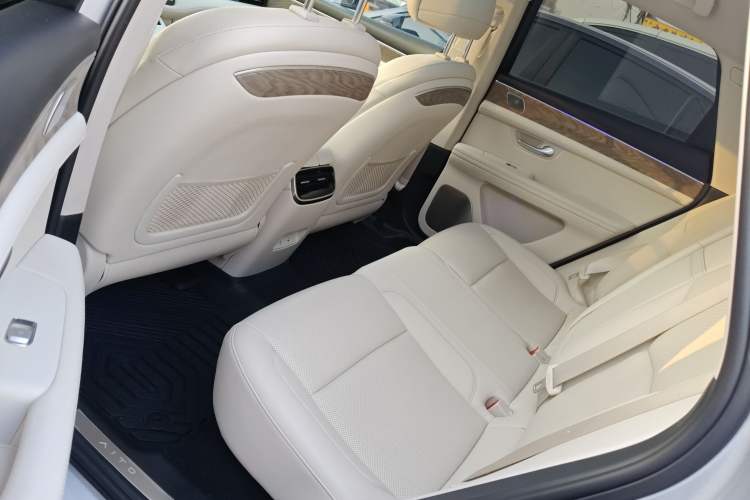 Used Hima AITO M5 2022 Extended-Range Four-Wheel Drive Flagship Edition
