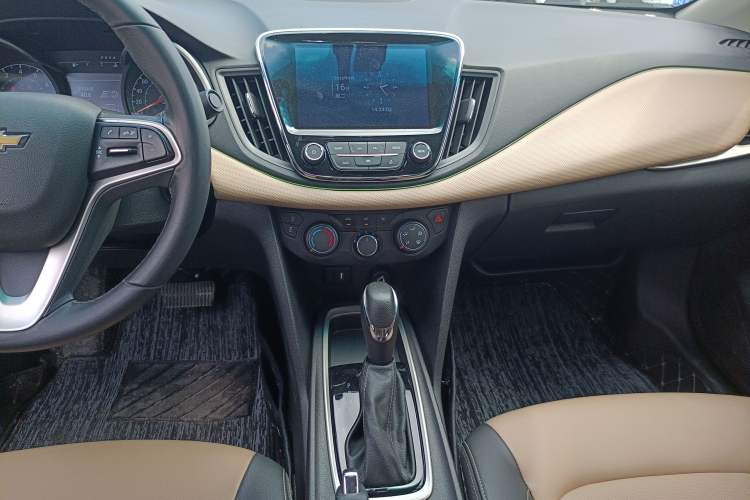 Used Chevrolet Monza 2021 320 Automatic Enjoyment Sunroof Edition
