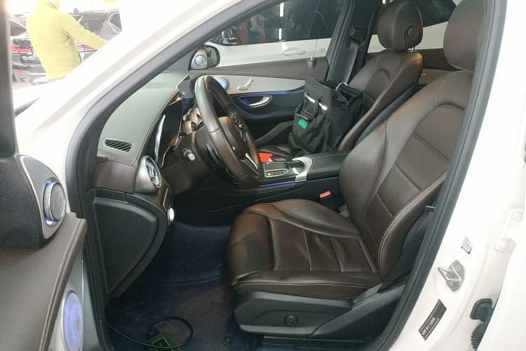 Used Mercedes-Benz GLC 2020 Facelifted GLC 260 L 4MATIC Dynamic Edition
