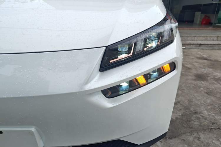 Used AION V 2023 Plus 70 Smart Edition Ternary Lithium
