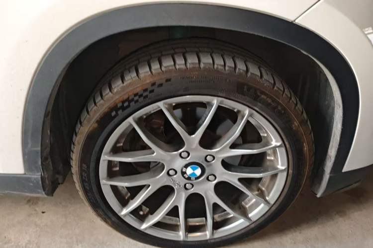 Used BMW X1 2014 xDrive20i Sports Design Package