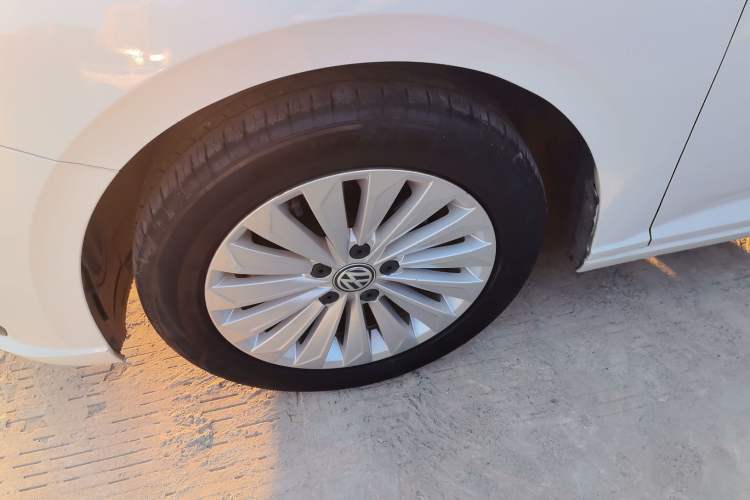 Used Volkswagen Lavida 2019 1.5L Automatic Comfort Edition China VI Standard
