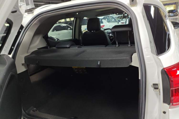 Used BYD Yuan New Energy 2019 EV360 Smart Connect Enjoyment Model